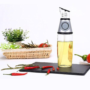 ?Oliviera cu dispozitiv de dozare pentru ulei sau otet
